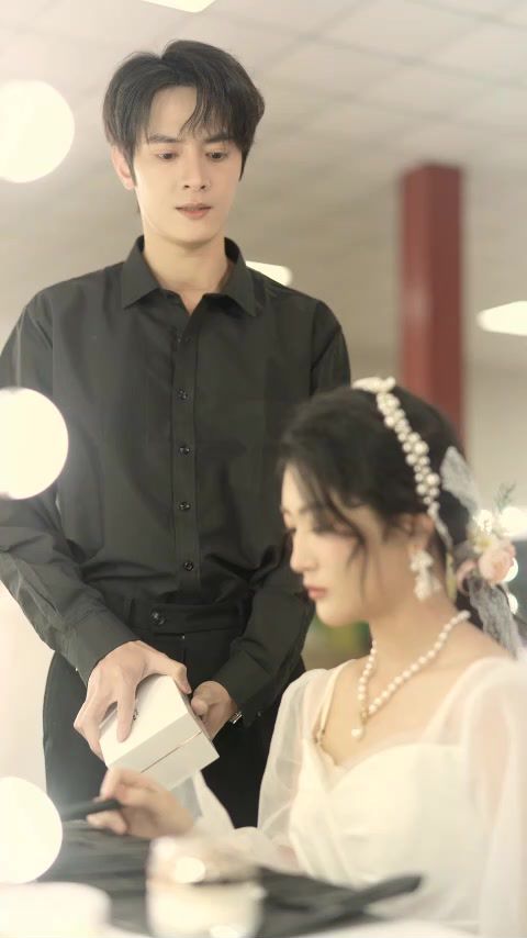 換臉歸來，我讓總裁跪地求饒(全集)